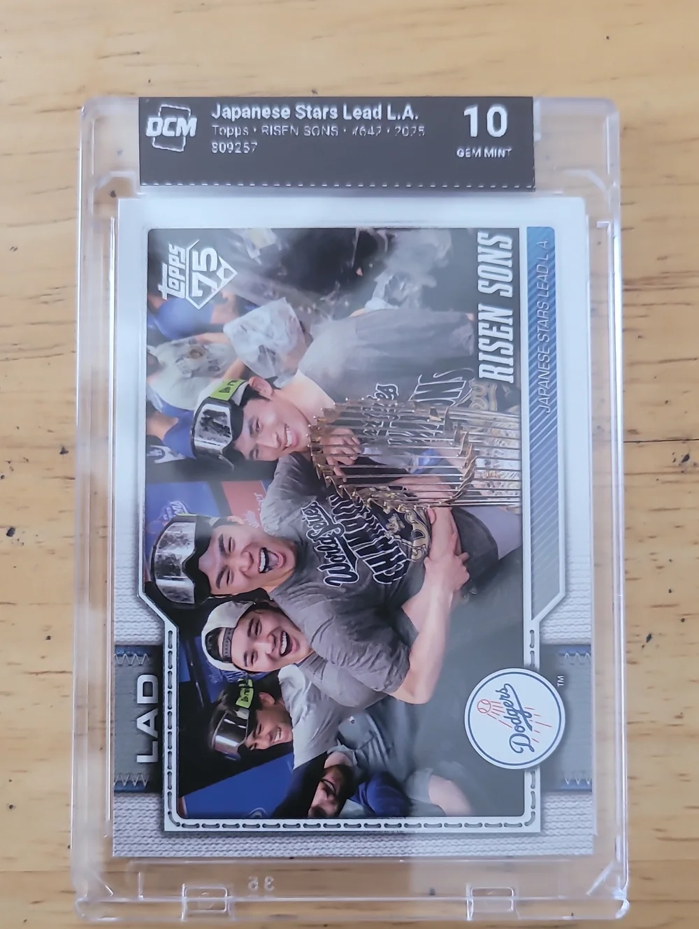 Topps Dodgers Risen Sons Featuring Shohei Ohtani DCM Graded Gem Munt 10